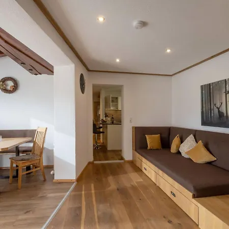 Mayrl Apartment